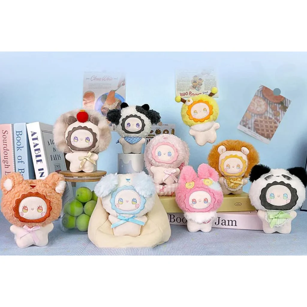 Emma Fuzzy Family Squishy Series Blind Box