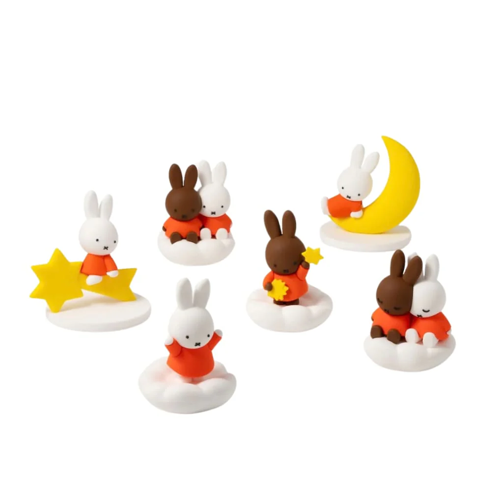 Smoko Miffy & Melanie in the Sky Blind Box Figure - Image 2